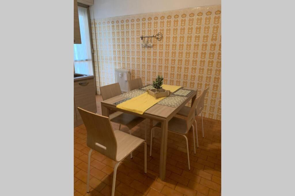 Appartement Lario Promenade: Family Friendly In *