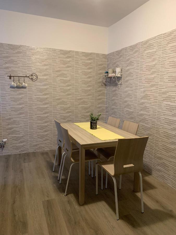 Lario Promenade: Family Friendly In Appartement Como